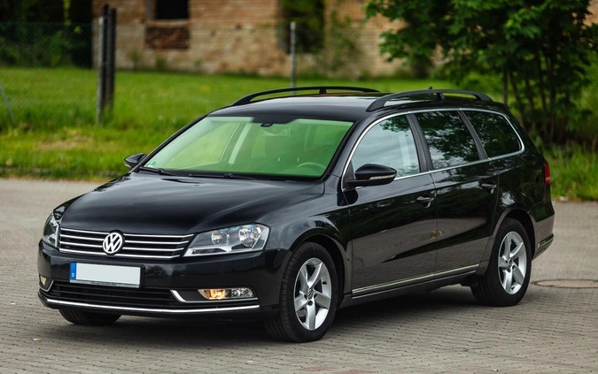 Volkswagen Passat cena 28500 przebieg: 260000, rok produkcji 2011 z Gubin małe 631